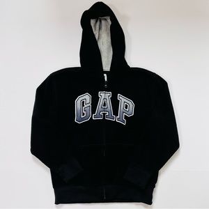 Gap Logo Sherpa Zip up Hoodie. Black with grey logo on front.